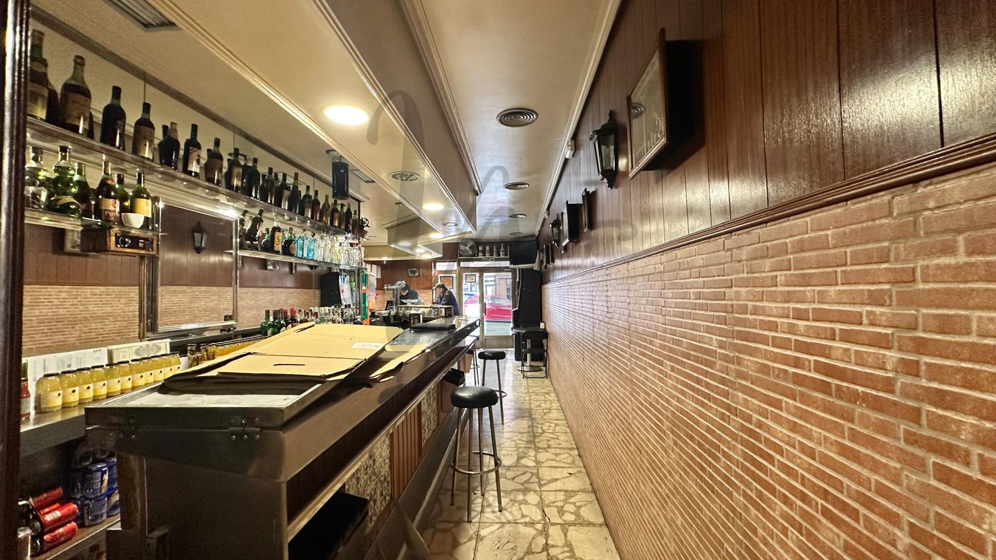locales-comerciales en madrid · avenida-de-menendez-pelayo-28014 369000€