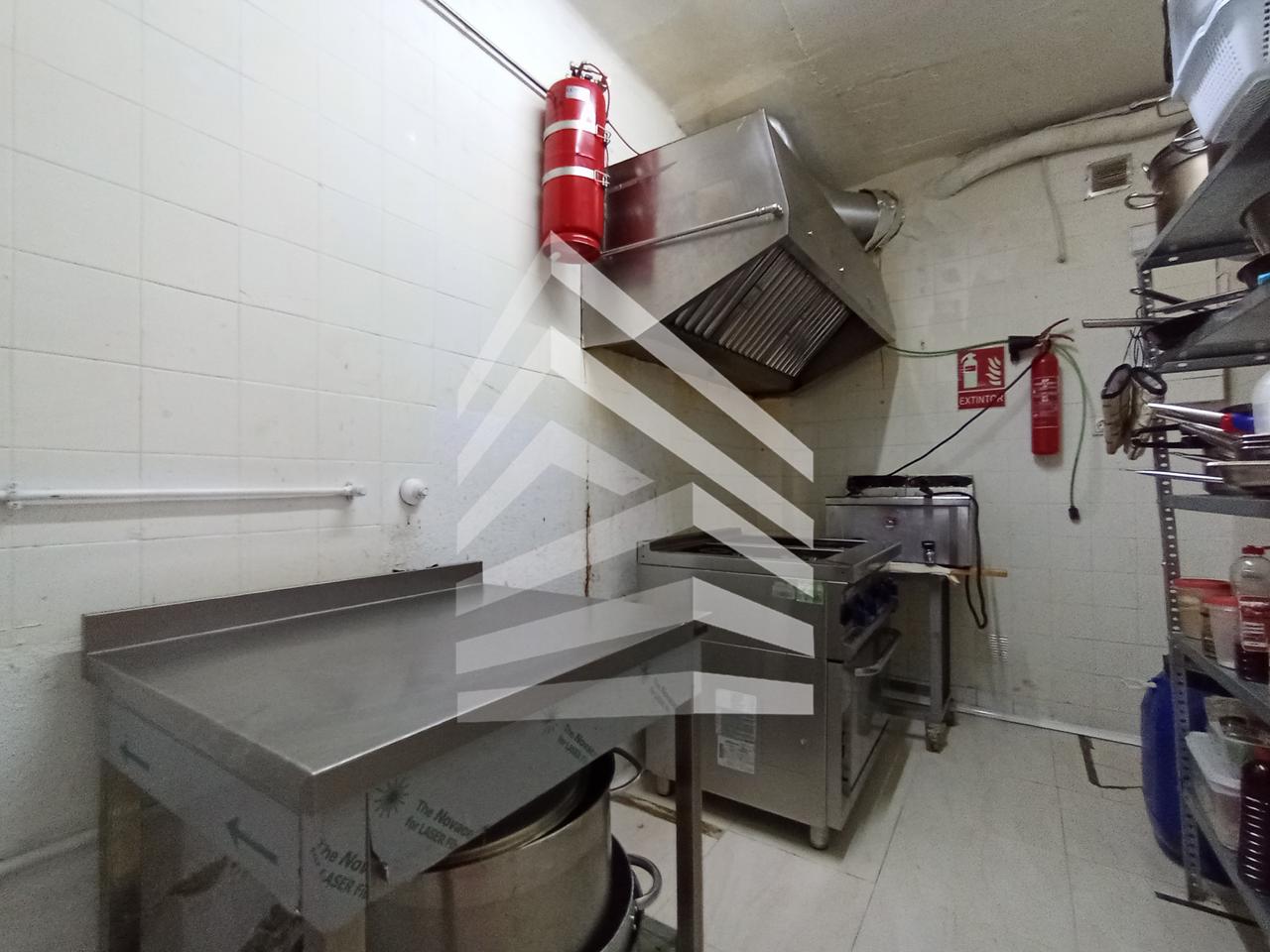locales-comerciales en barcelona · carrer-de-breda-08029 €