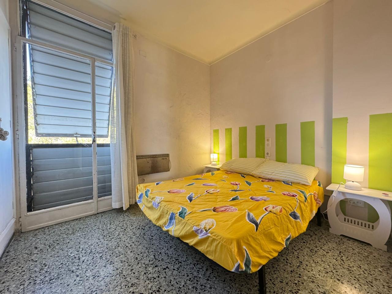 pisos en roses · carrer-del-port-de-reig-17480 180000€