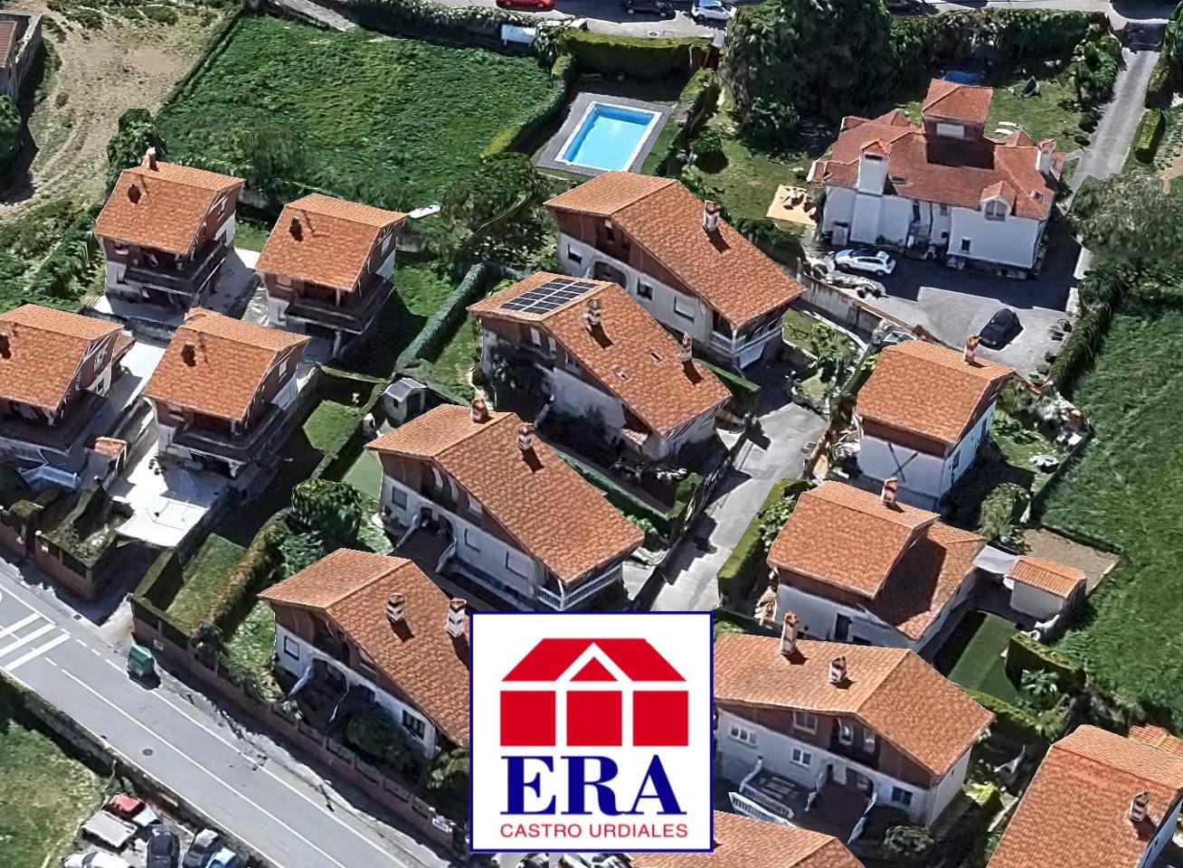 Casa / chalet en Barrio Lusa 28, Castro-Urdiales, Cantabria de 265 m2
