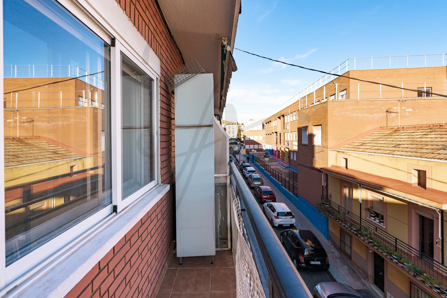 pisos en alcobendas · calle-de-la-isla-de-corcega-28100 279000€