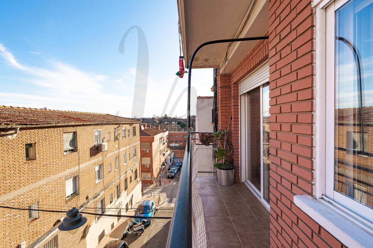 pisos en alcobendas · calle-de-la-isla-de-corcega-28100 279000€