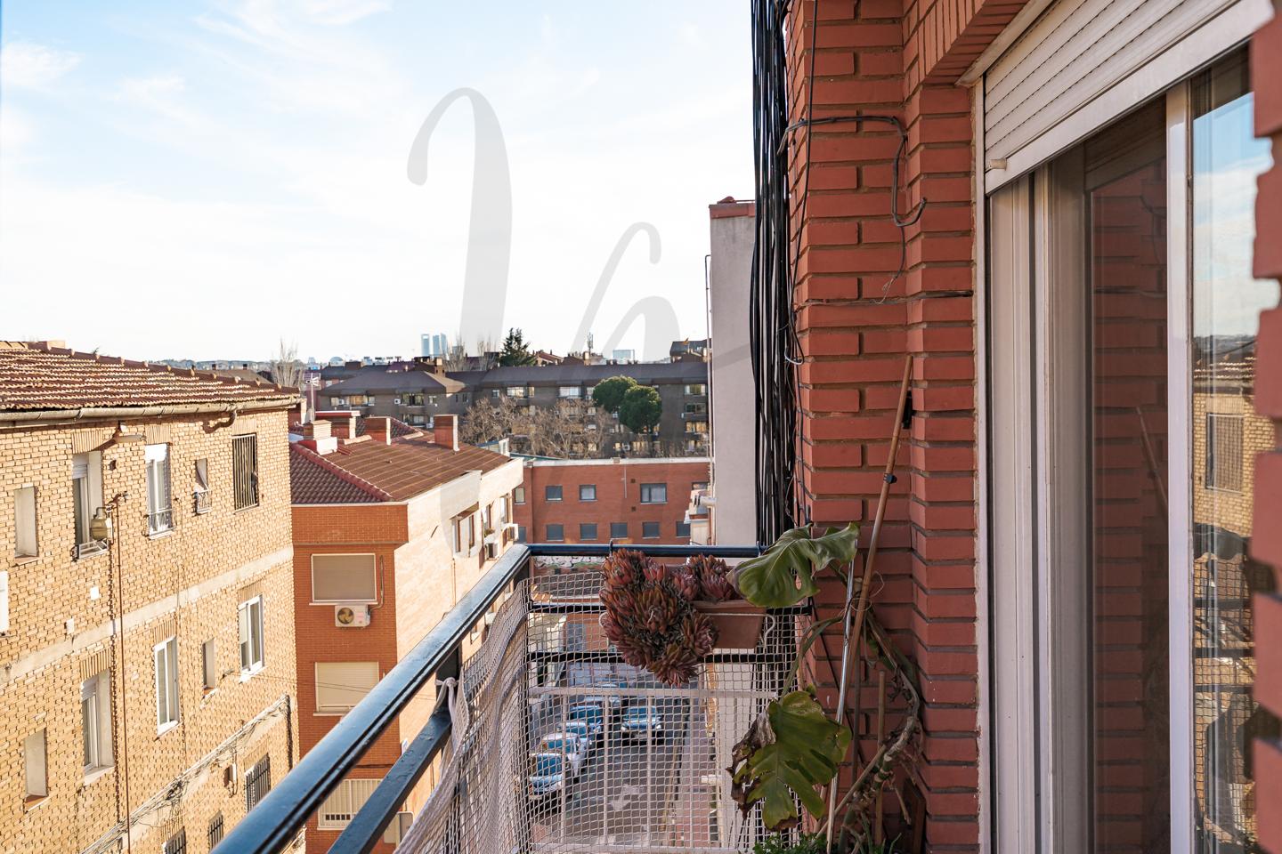 pisos en alcobendas · calle-de-la-isla-de-corcega-28100 279000€