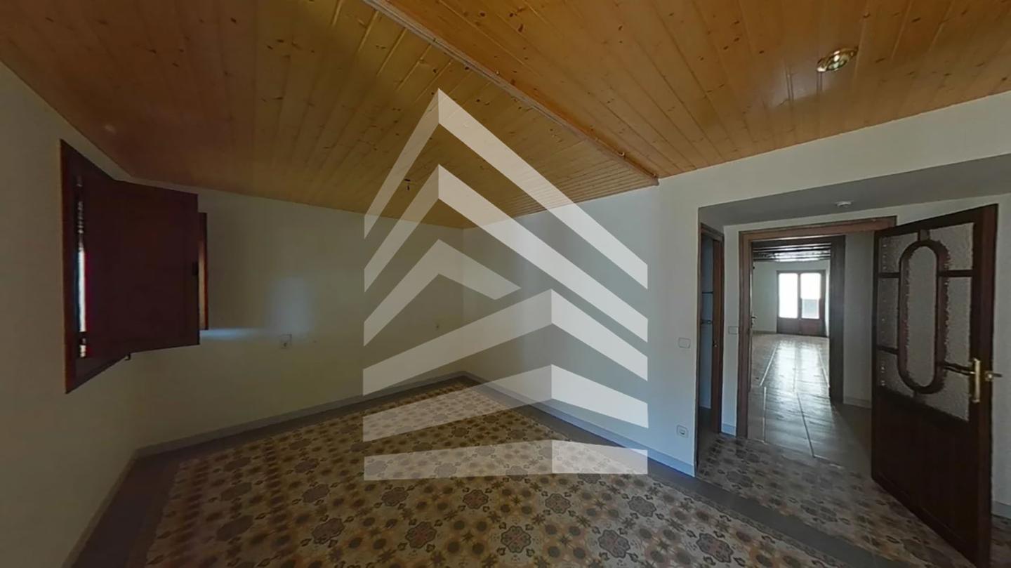 villas en la-pobla-de-segur · carrer-del-raval-25500 131000€