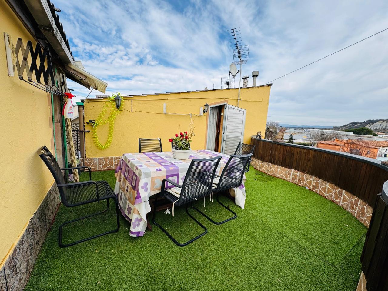 casa--chalet en tona ·  365000€