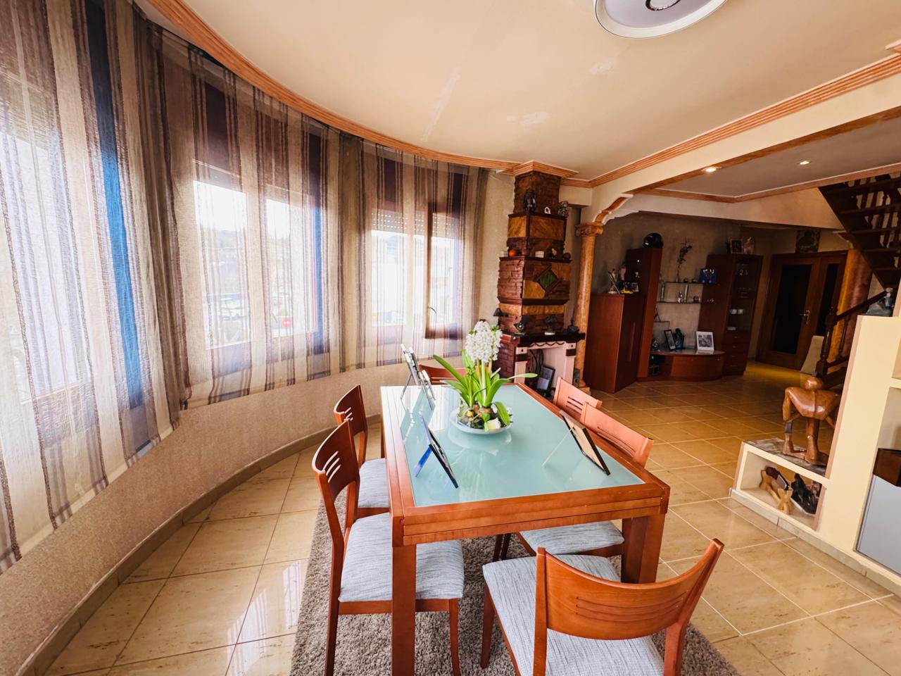 casa--chalet en tona ·  365000€