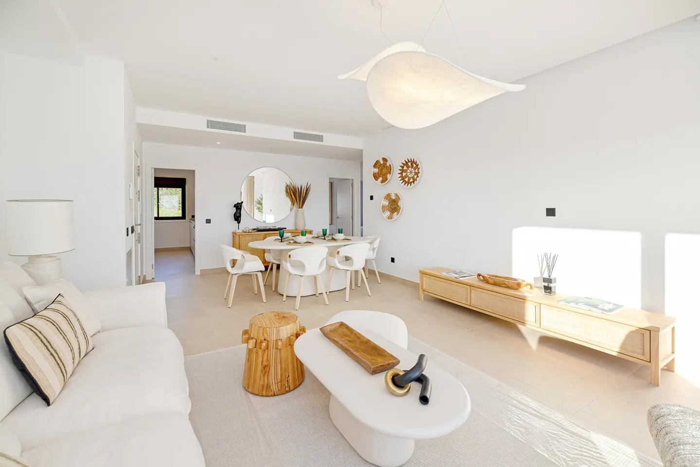 Luxury penthouse with front-facing sea views in Casares Cos…