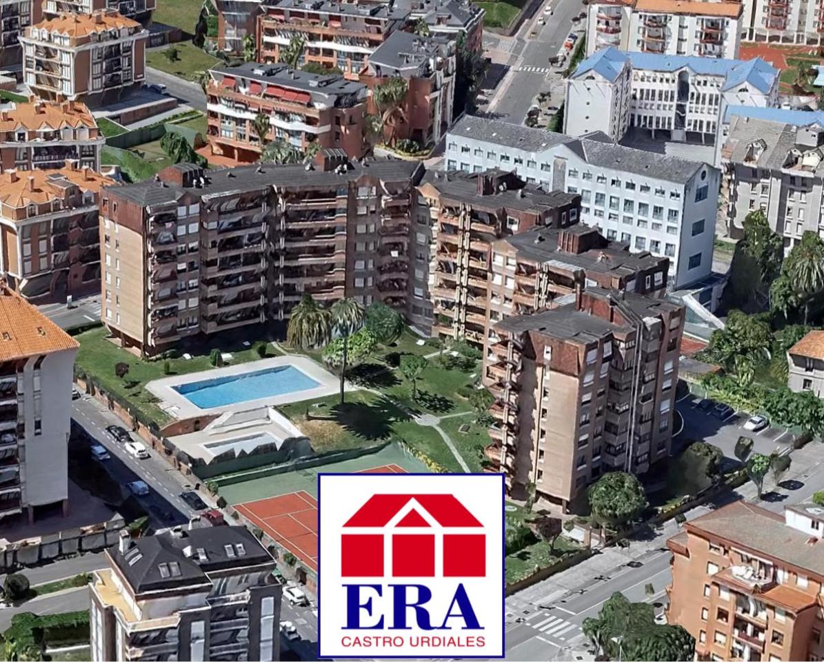 Piso en Paseo Menéndez Pelayo 54, Castro-Urdiales, Cantabria de 154 m2