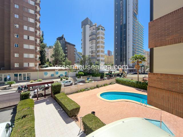 Piso en Avenida de Estocolmo, Benidorm, Alicante de 55 m2