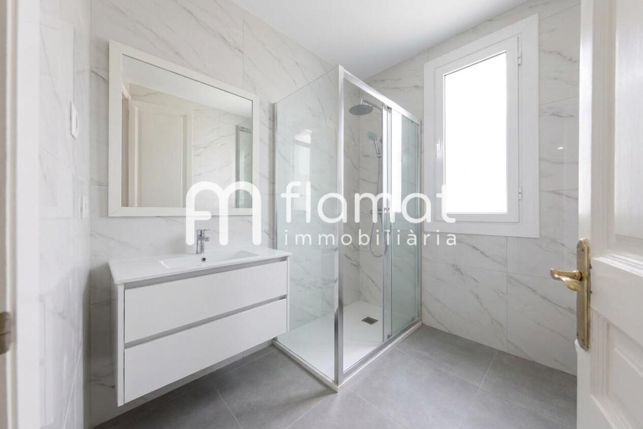 pisos en barcelona · carrer-de-roger-de-flor-08025 498000€