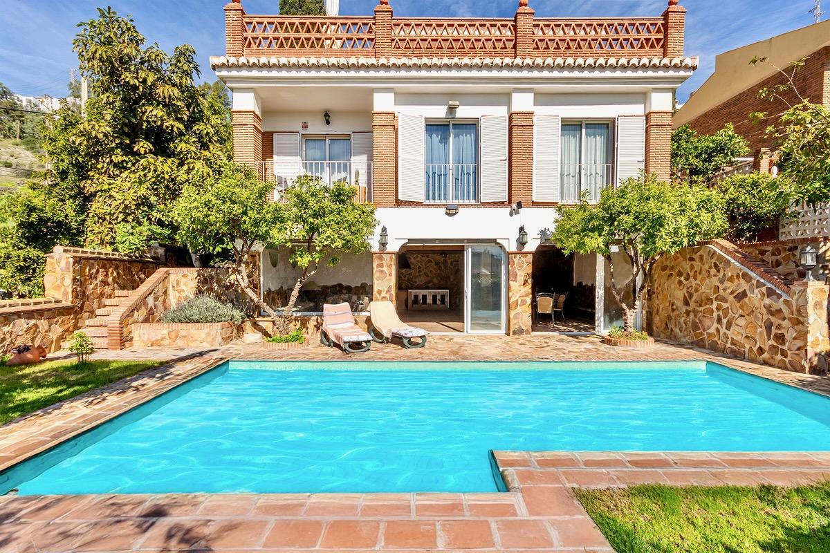 Chalet en venta en Granada