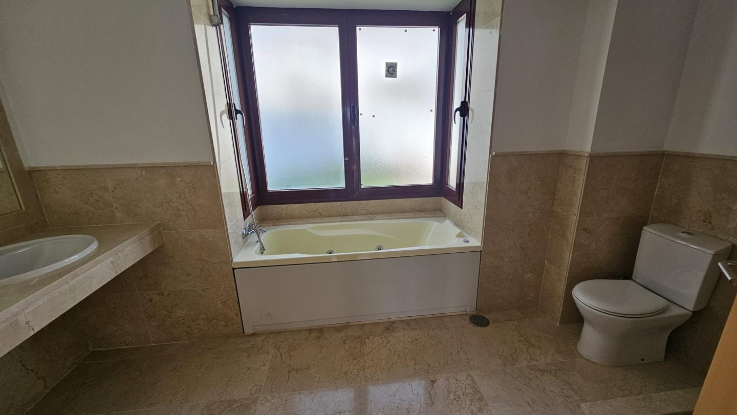 Casa / Chalet en venta en Casares de 211 m2