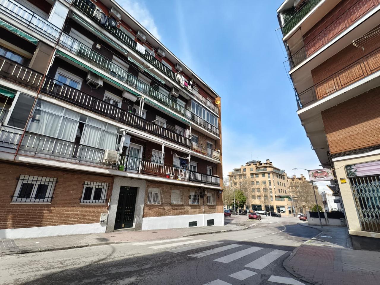 Piso en Calle San Ciriaco, Madrid, Madrid de 70 m2