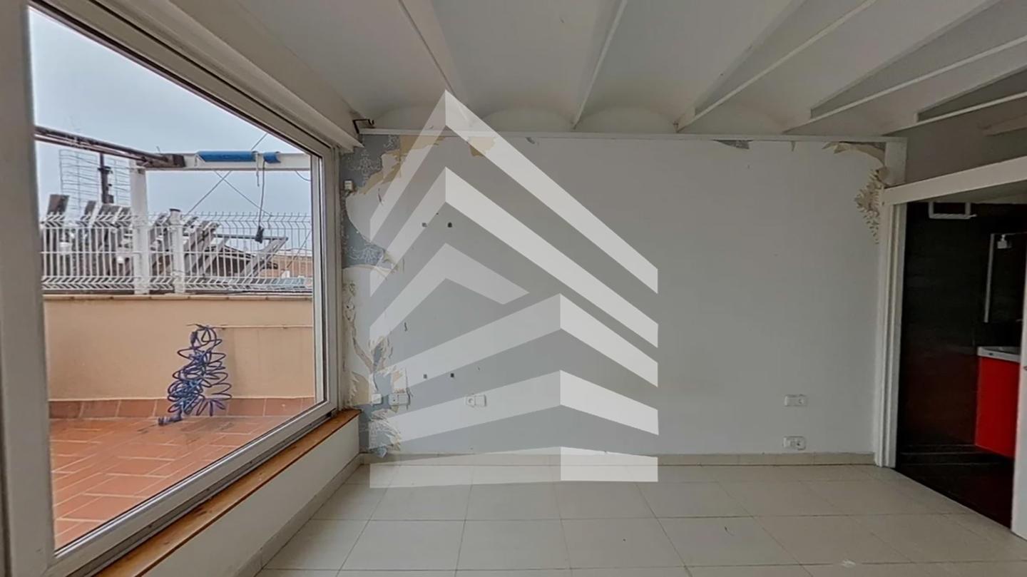 pisos en barcelona · el-raval 386000€