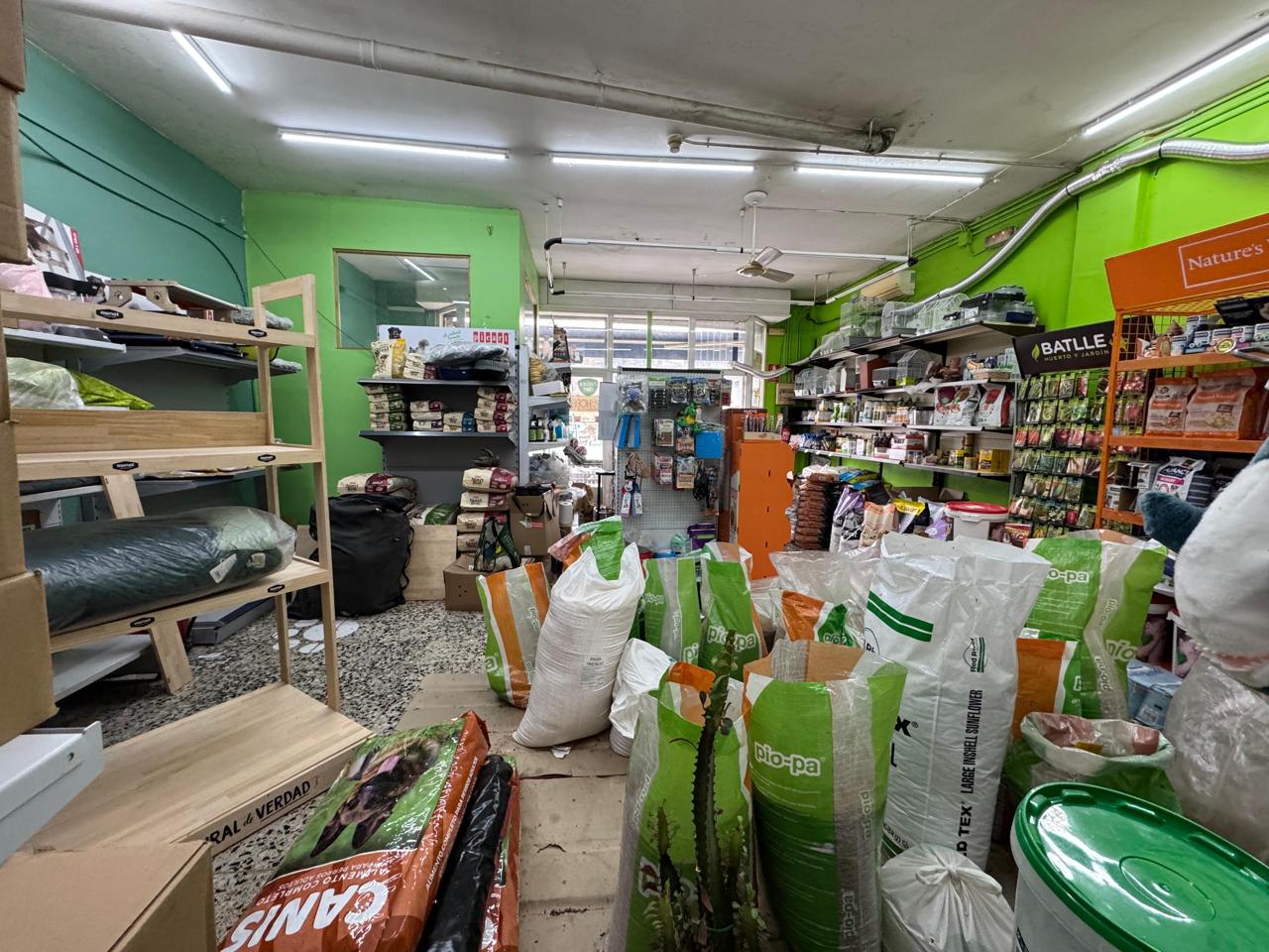 locals-comercials en montcada-i-reixac · montcada-centro €
