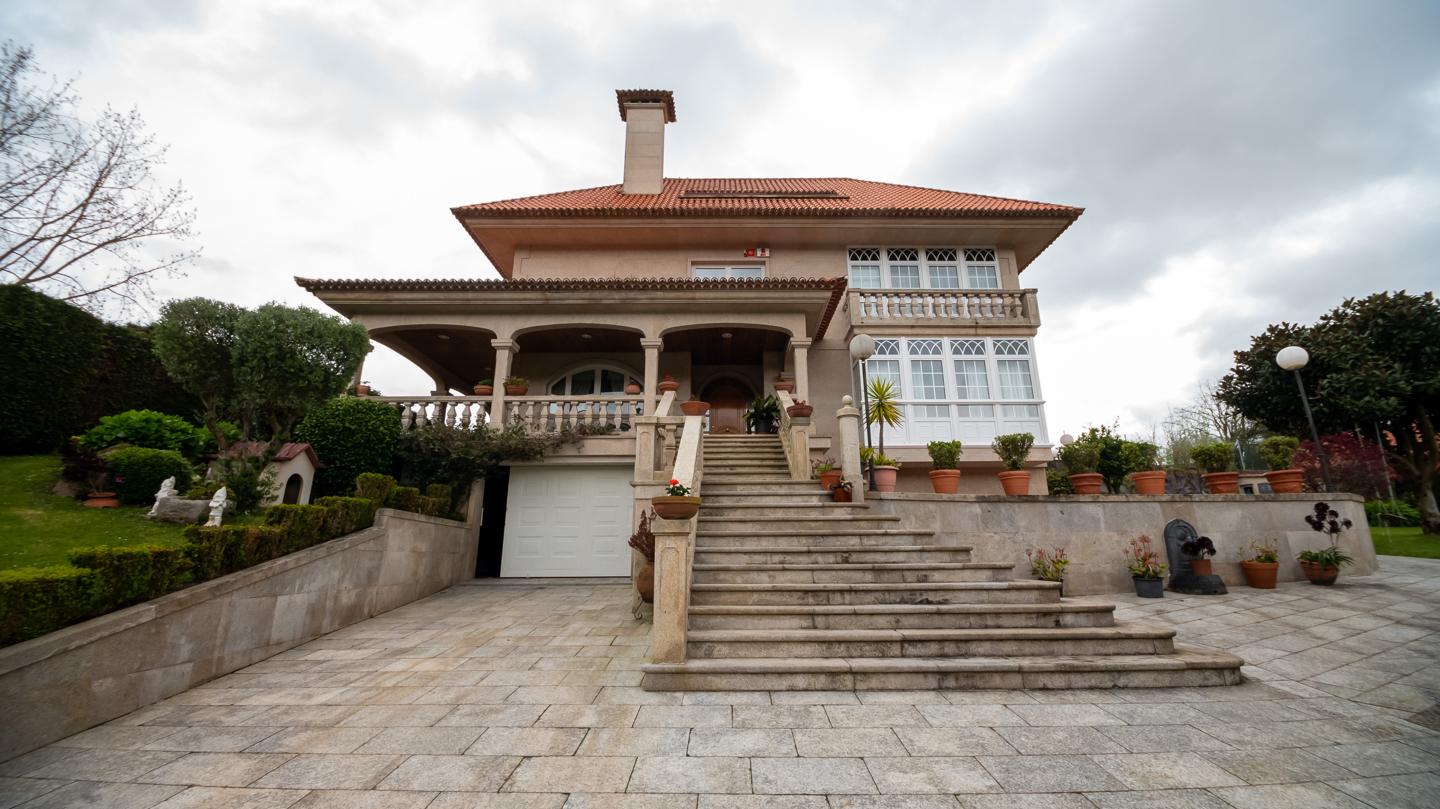 Chalet en venta en A Coruña