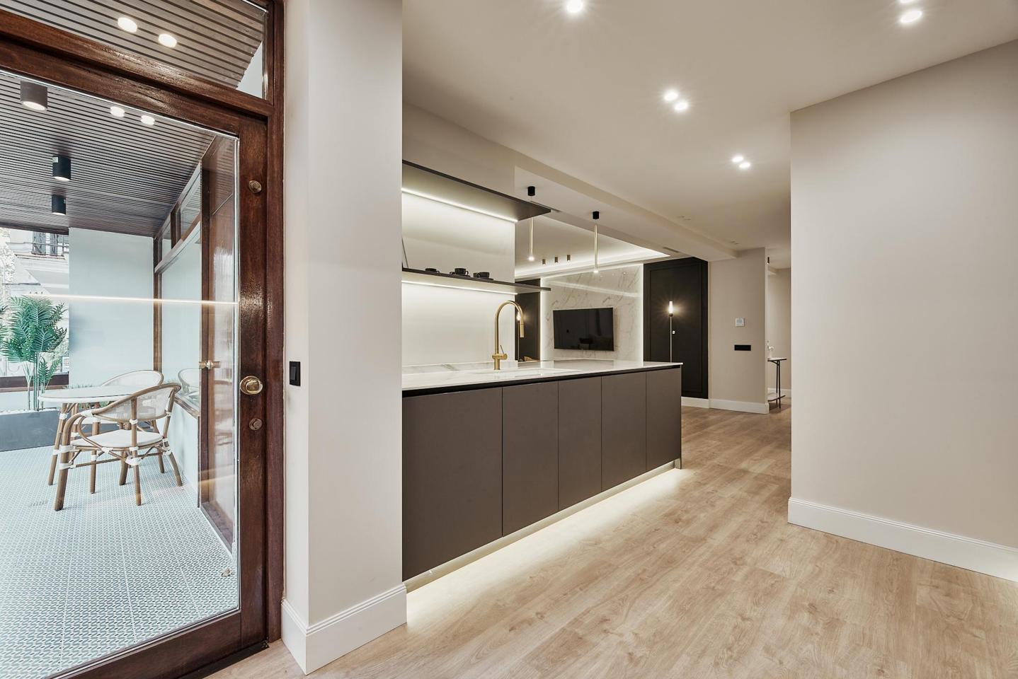 pisos en madrid · calle-de-maria-de-molina-28006 2049000€