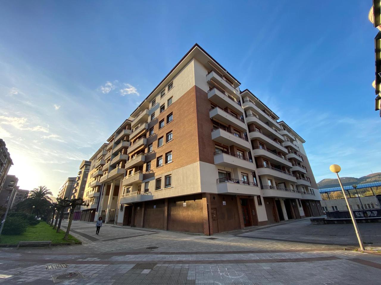 piso en durango · murueta-torre-auzunea-etxetaldea-48200 340000€