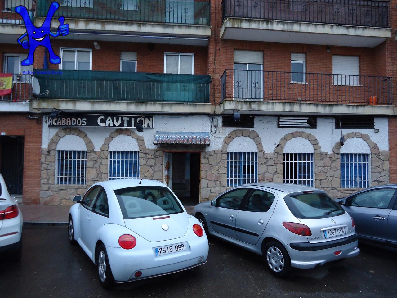 Local en Paseo Bajada del Río, Santa Marta de Tormes, Salamanca de 215 m2