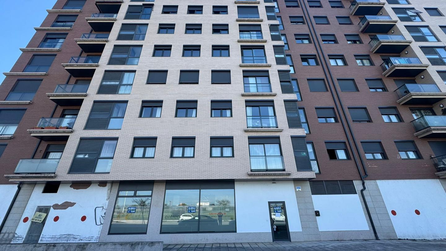 Local en Calle Ronda Norte, Ponferrada, León de 150 m2