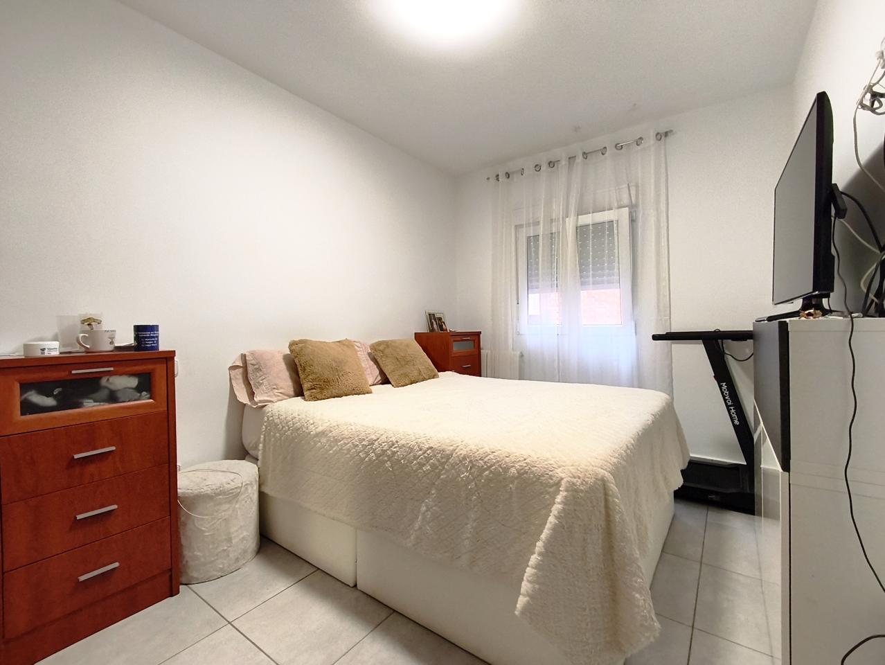 Piso en Calle de Casalarreina, Madrid, Madrid de 80 m2