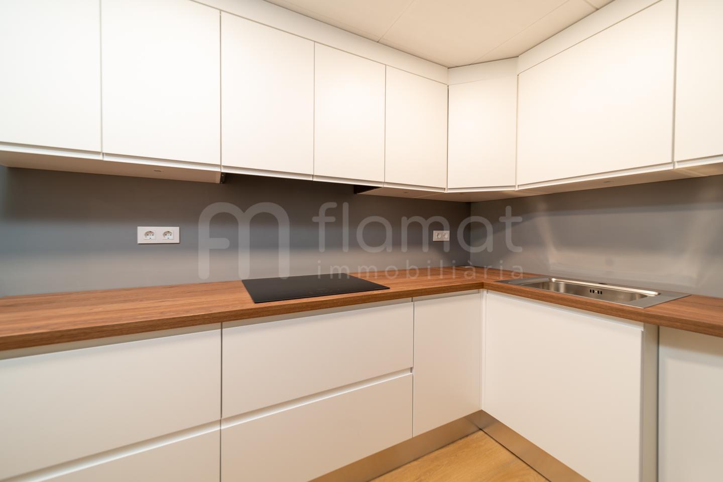 pisos en roses · carrer-de-valencia-17480 229000€