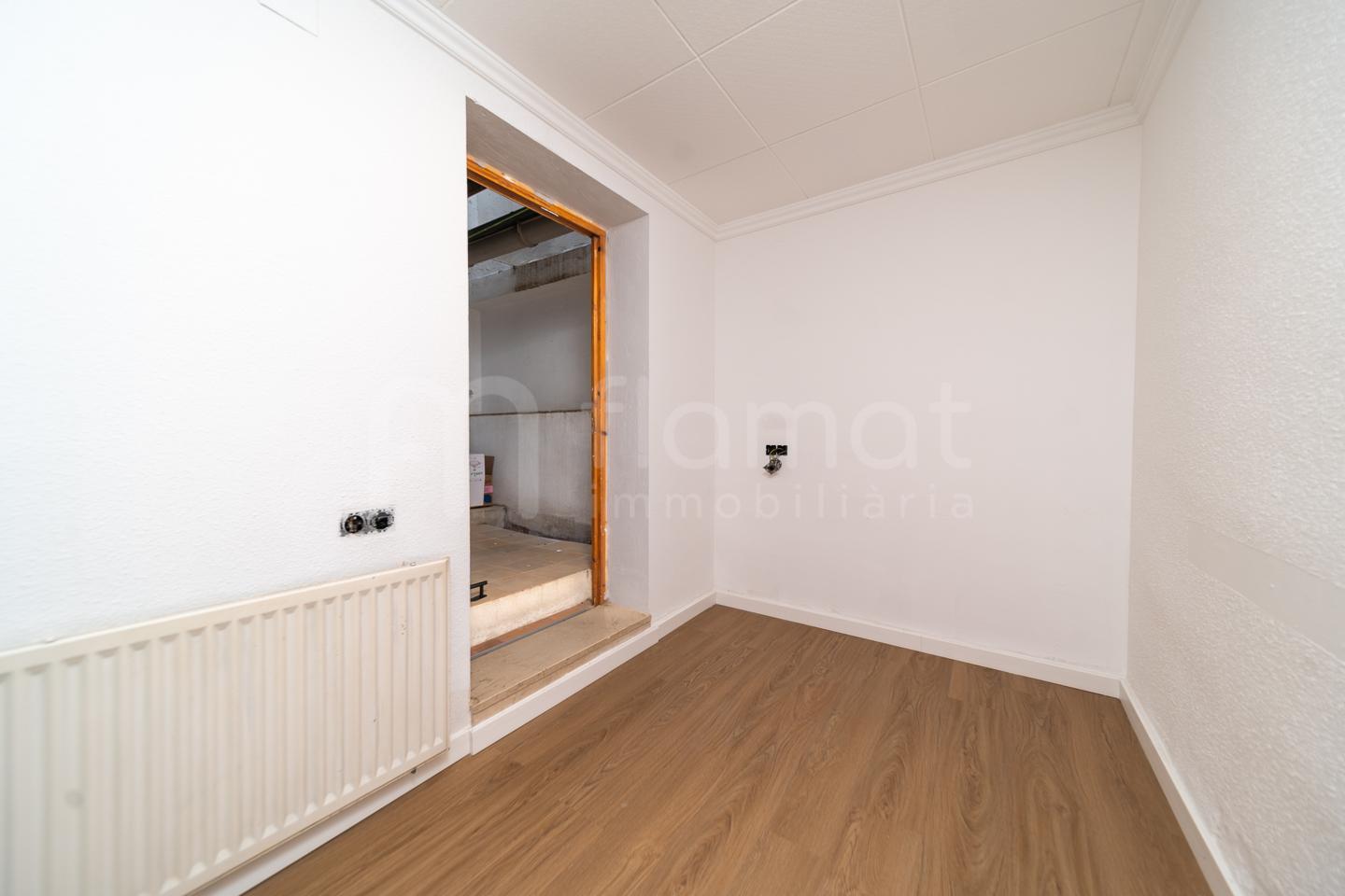 pisos en roses · carrer-de-valencia-17480 229000€