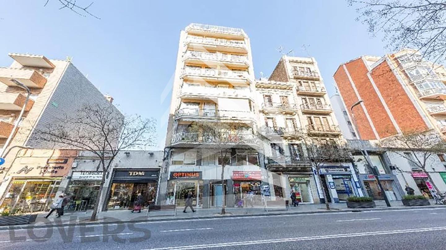 pisos en barcelona · carrer-de-sants-08028 360000€