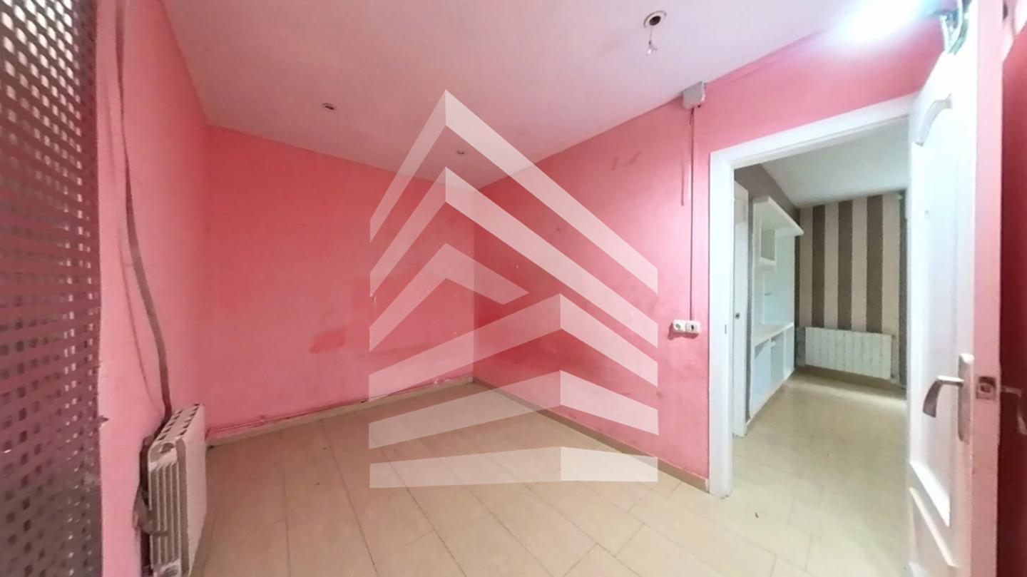 pisos en barcelona · carrer-de-sants-08028 360000€