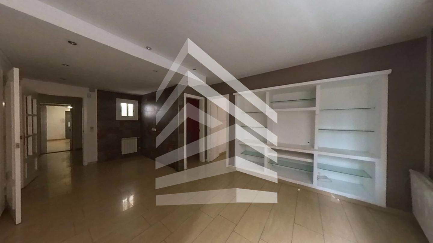 pisos en barcelona · carrer-de-sants-08028 360000€