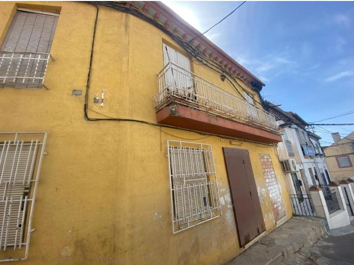 Chalet en venta en Jaén