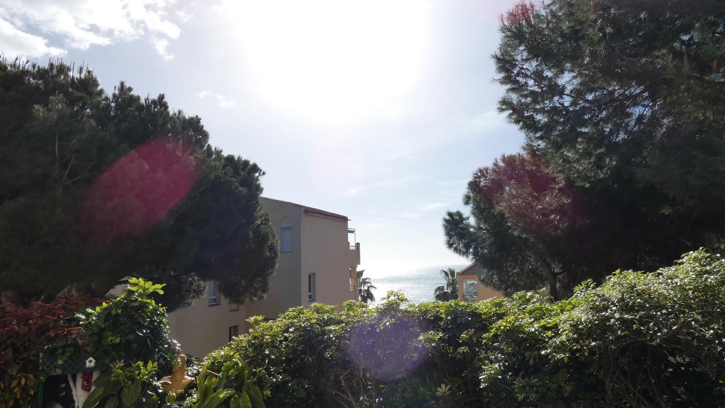 Exclusivo chalet adosado reformado en Torrequebrada, con vistas al mar, privacidad y un entorno privilegiado