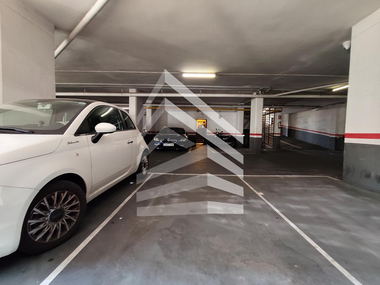 parking en barcelona · gran-via-de-carles-iii-08028 28000€