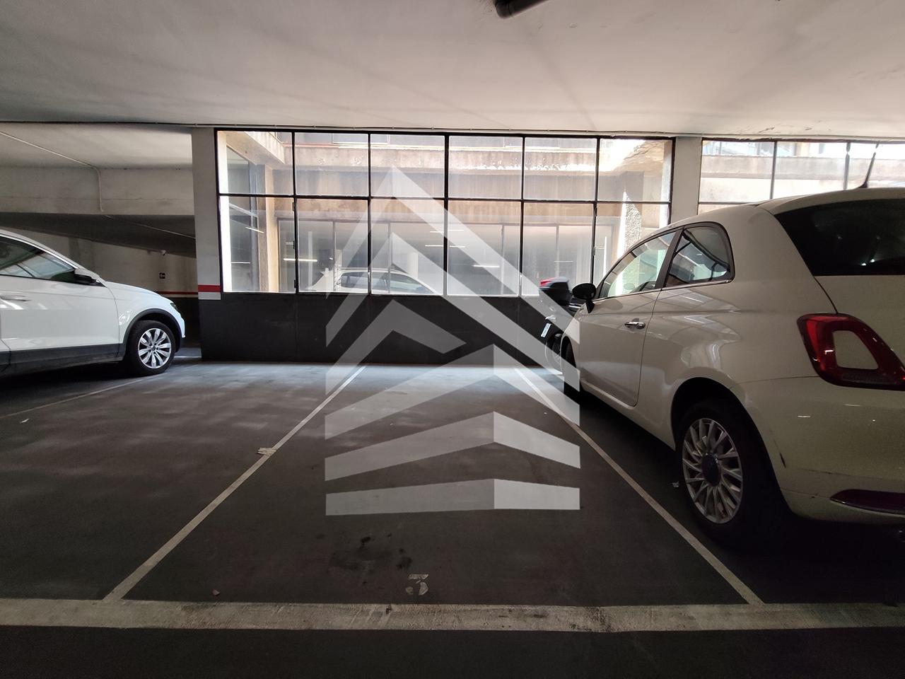 parking en barcelona · gran-via-de-carles-iii-08028 28000€