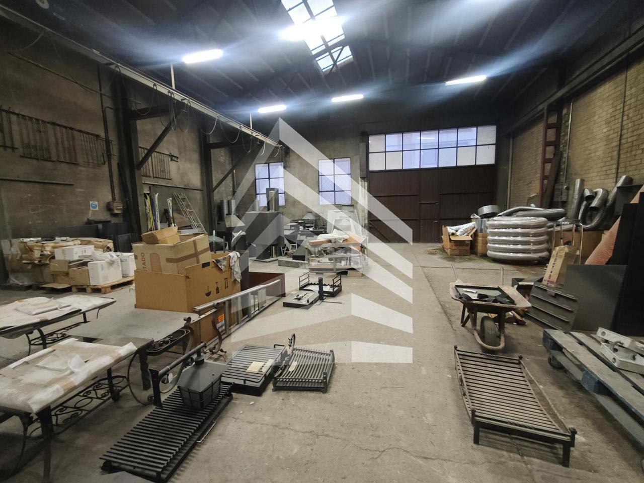 locales-comerciales en solsona · carrer-del-camp-del-moli-25280 €
