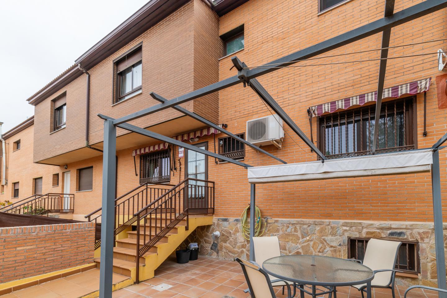 Casa / chalet en Calle Cisne, El Viso de San Juan, Toledo de 242 m2