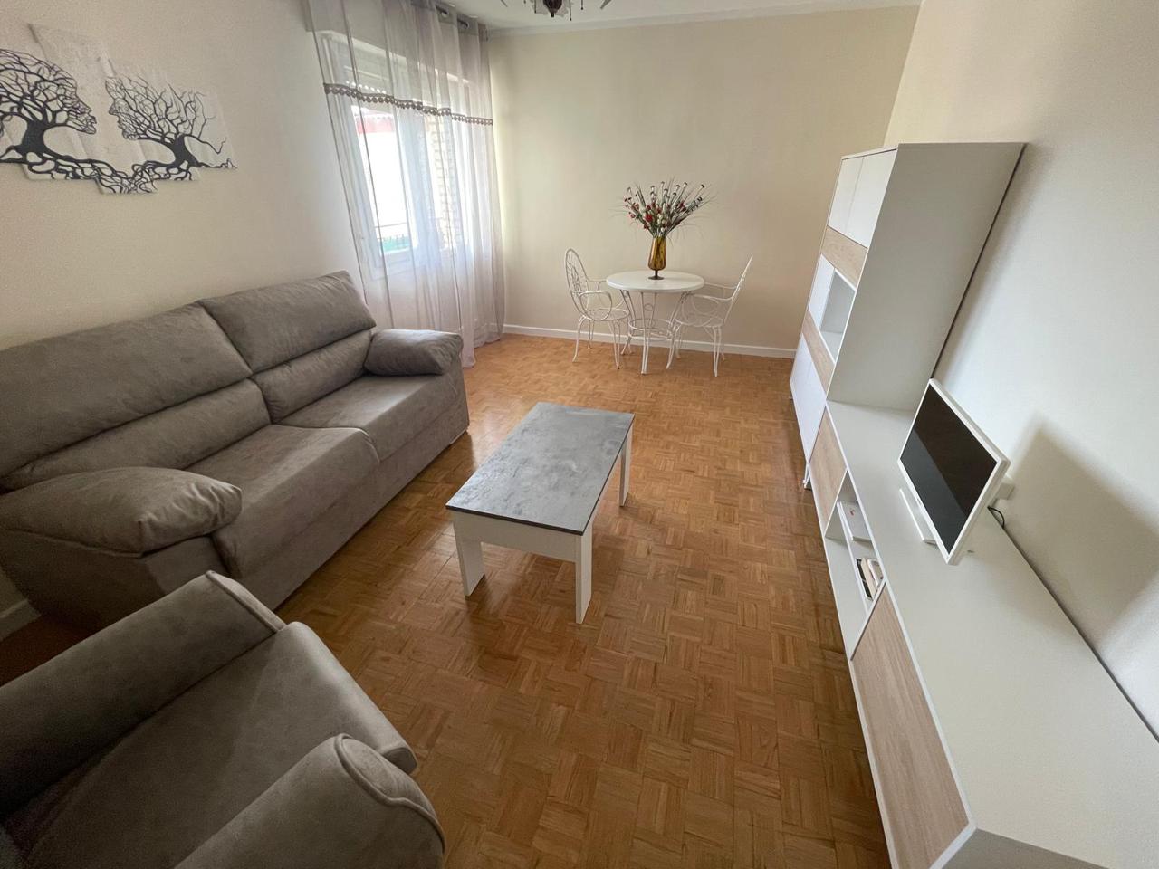 Piso en Medina de Pomar, Burgos de 93 m2