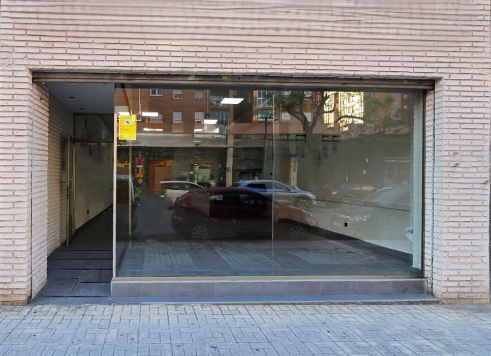 Local en Avenida de Manuel Torres 1, Málaga, Málaga de 116 m2