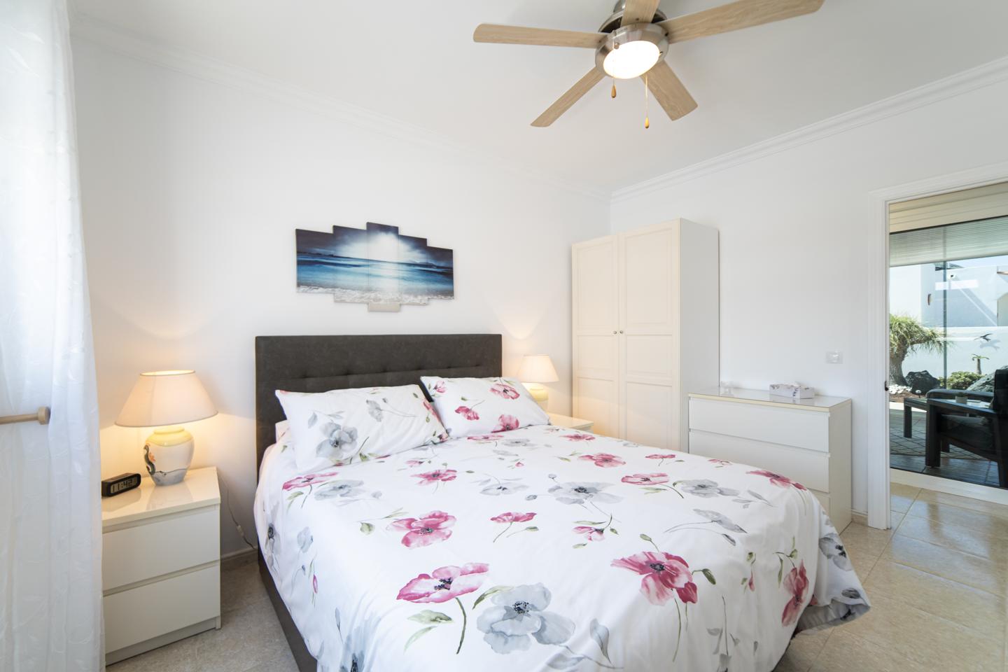 4 Bedroom Detached Villa with Private Pool, Yaiza