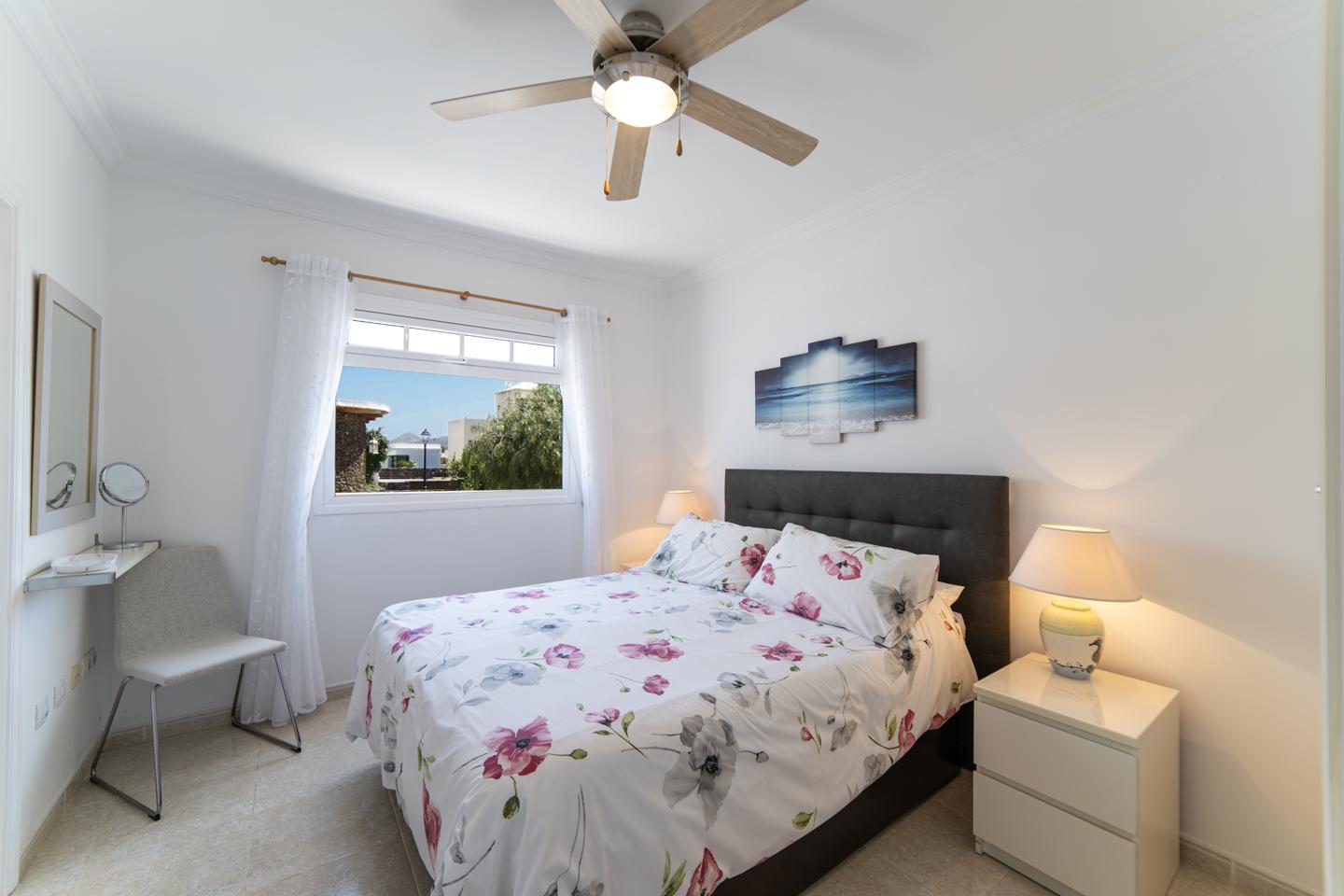 4 Bedroom Detached Villa with Private Pool, Yaiza