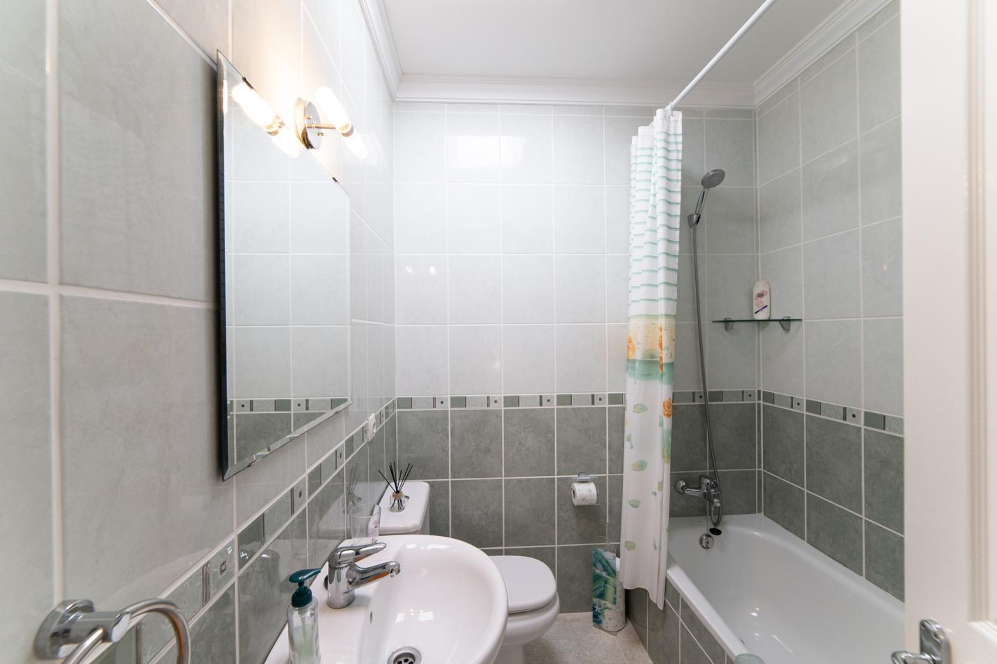 4 Bedroom Detached Villa with Private Pool, Yaiza