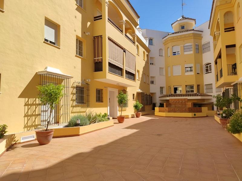 Piso en Avenida Quinto Centenario, Sanlúcar de Barrameda, Cádiz de 80 m2