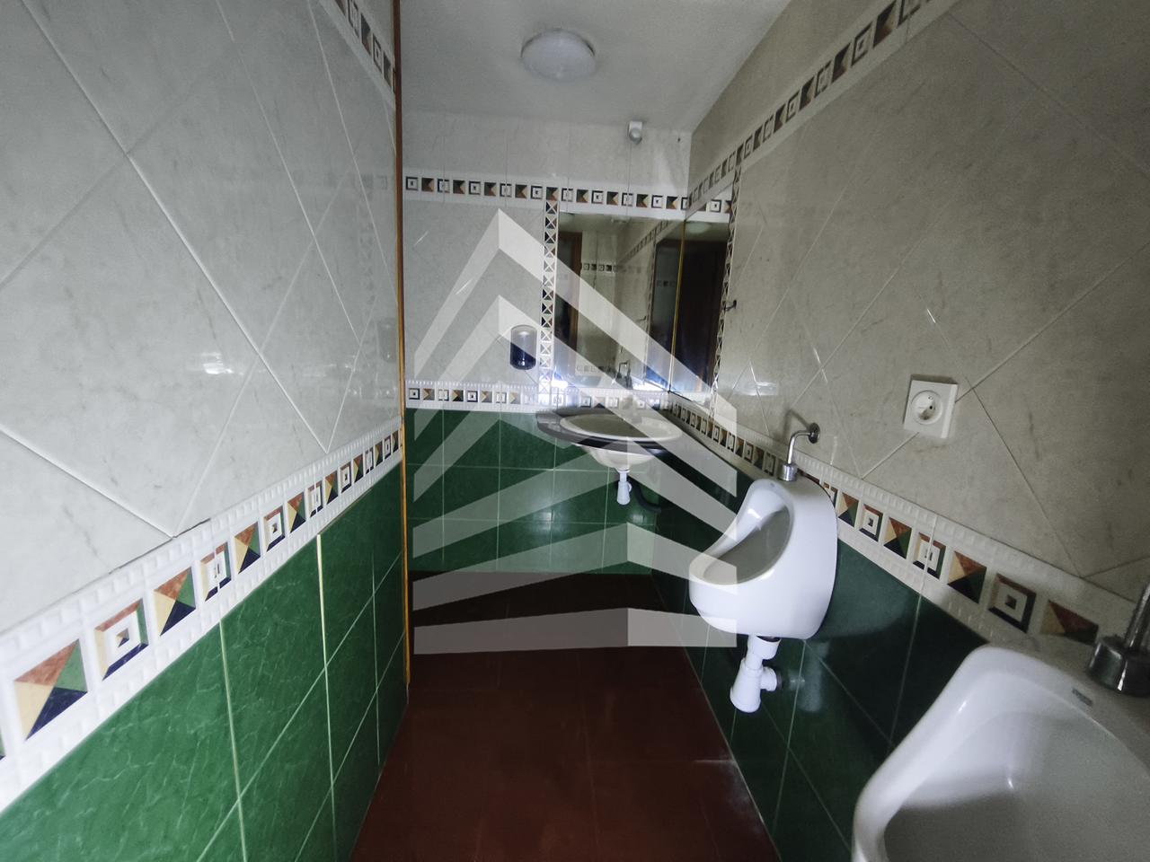 locales-comerciales en solsona · passeig-de-sant-antoni-maria-claret-25280 €