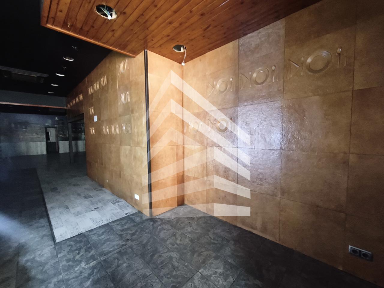 locales-comerciales en solsona · passeig-de-sant-antoni-maria-claret-25280 €