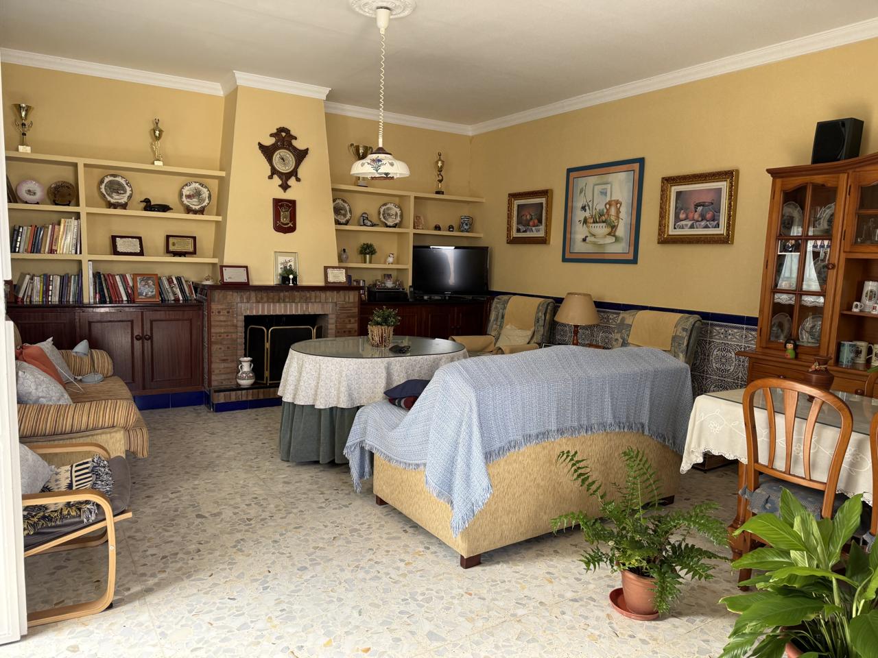 Casa / chalet en Avenida de Huelva, La Palma del Condado, Huelva de 140 m2