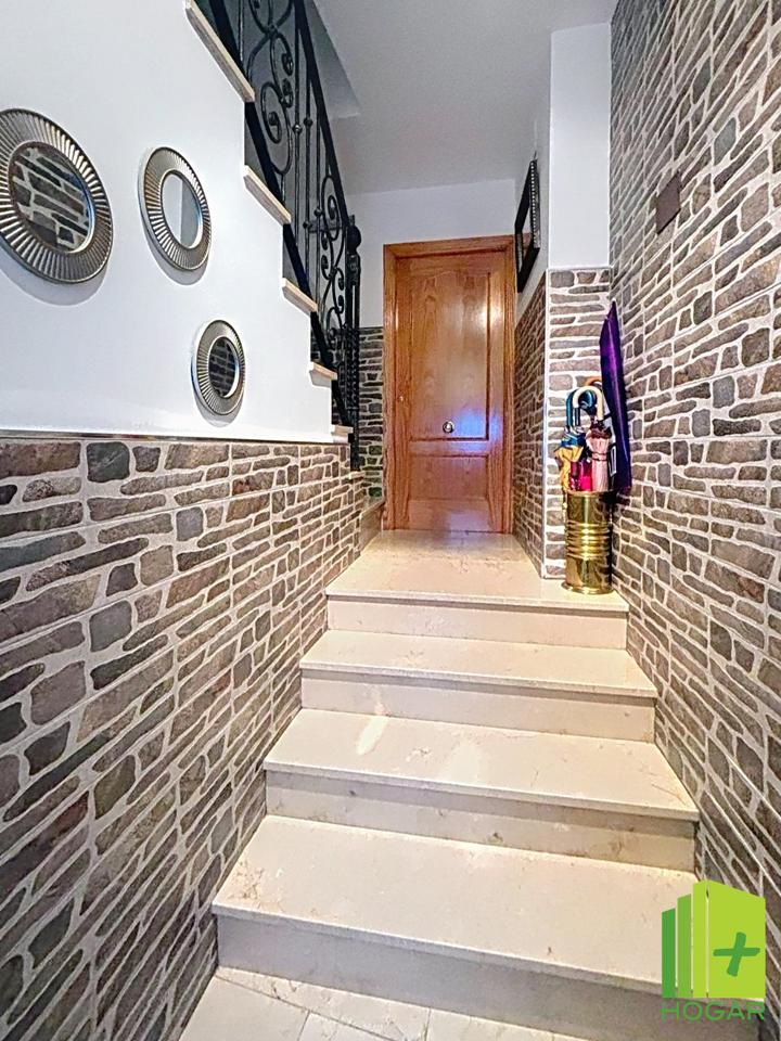 Casa / chalet en Jaén, Jaén de 302 m2