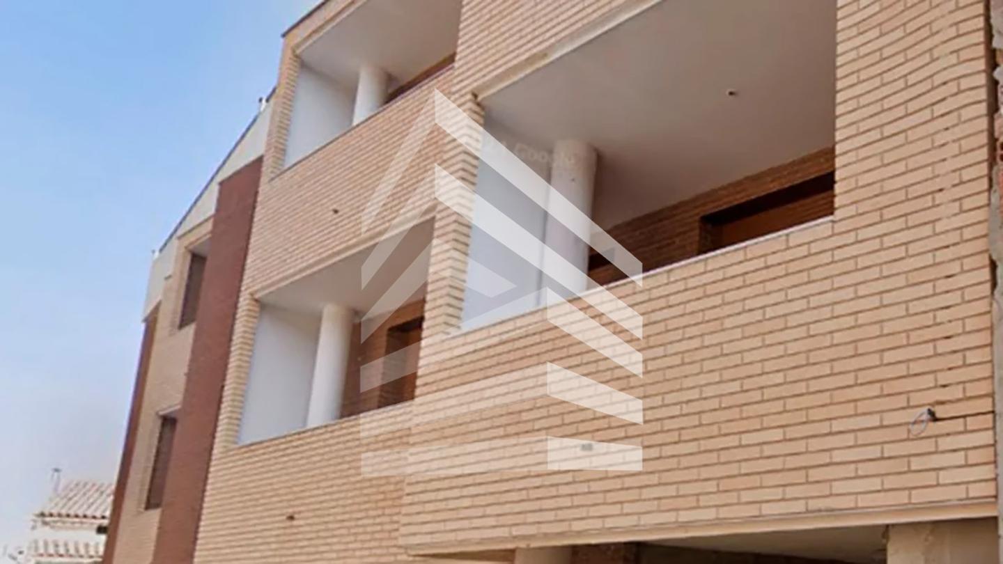 edificio en castellnou-de-seana · carrer-calvari-25265 1225400€