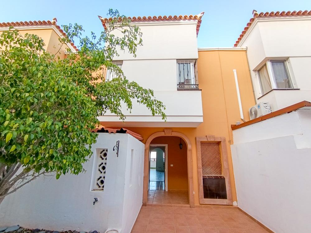 Casa / chalet en Calle Extremadura, Costa Adeje, Santa Cruz de Tenerife de 261 m2