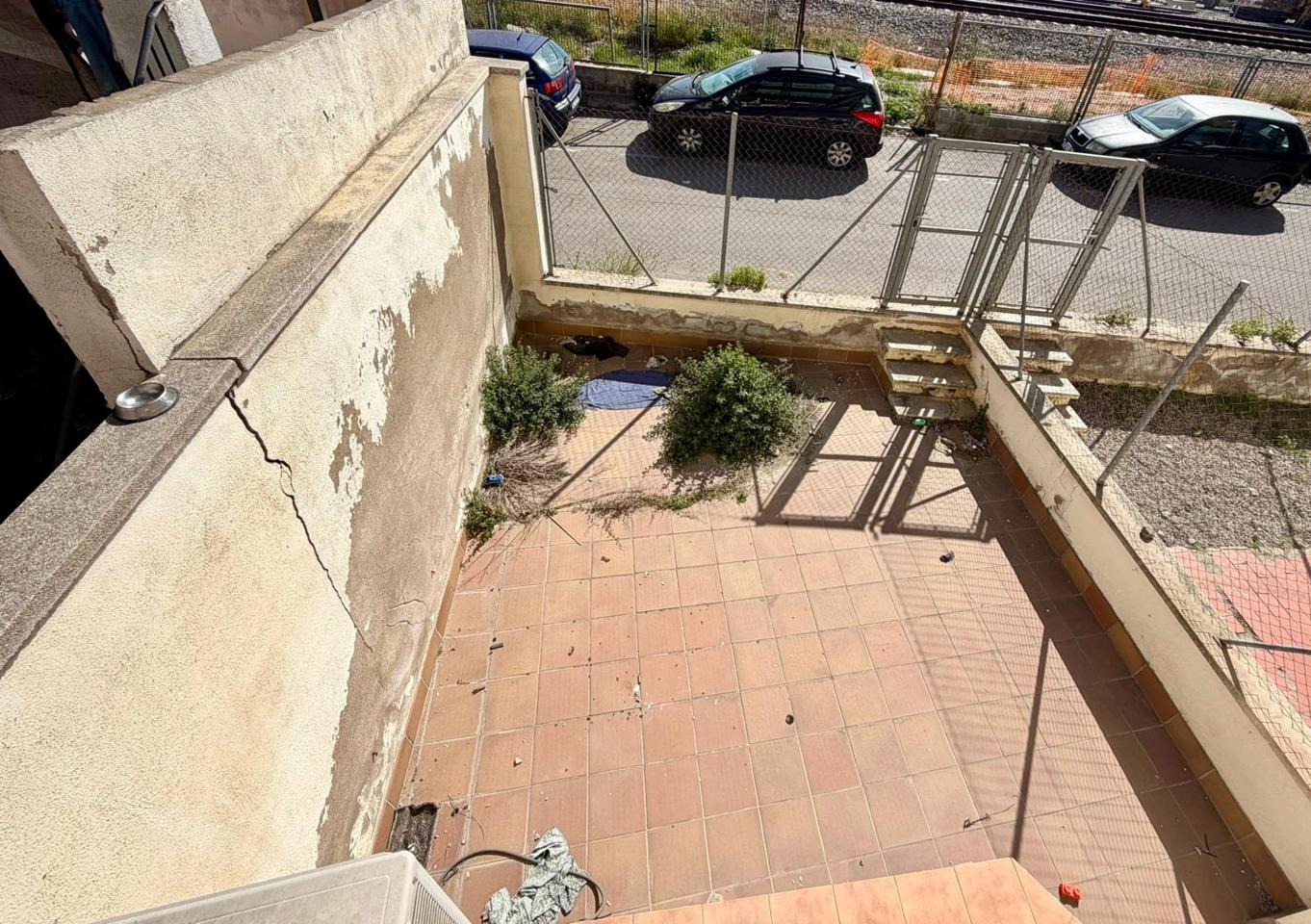 local en montcada-i-reixac · montcada-centro 200000€