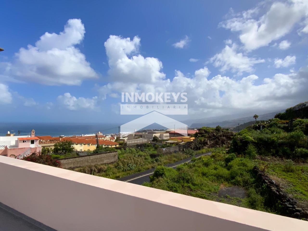 Villa in Calle Las Quinteras, Puerto de la Cruz, Santa Cruz de Tenerife of 168 m2